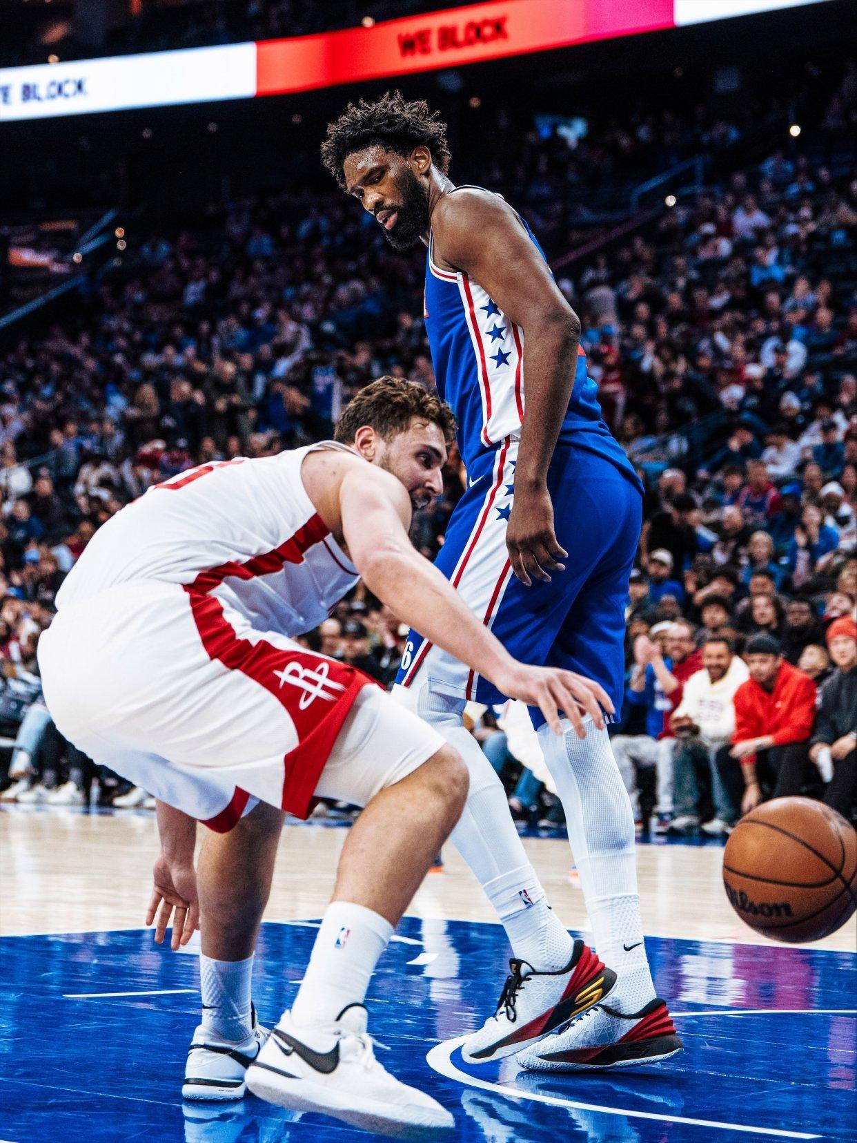 yabo-杜兰特36+7+8失误，恩比德32+15+10创纪录，马克西36+10+4断